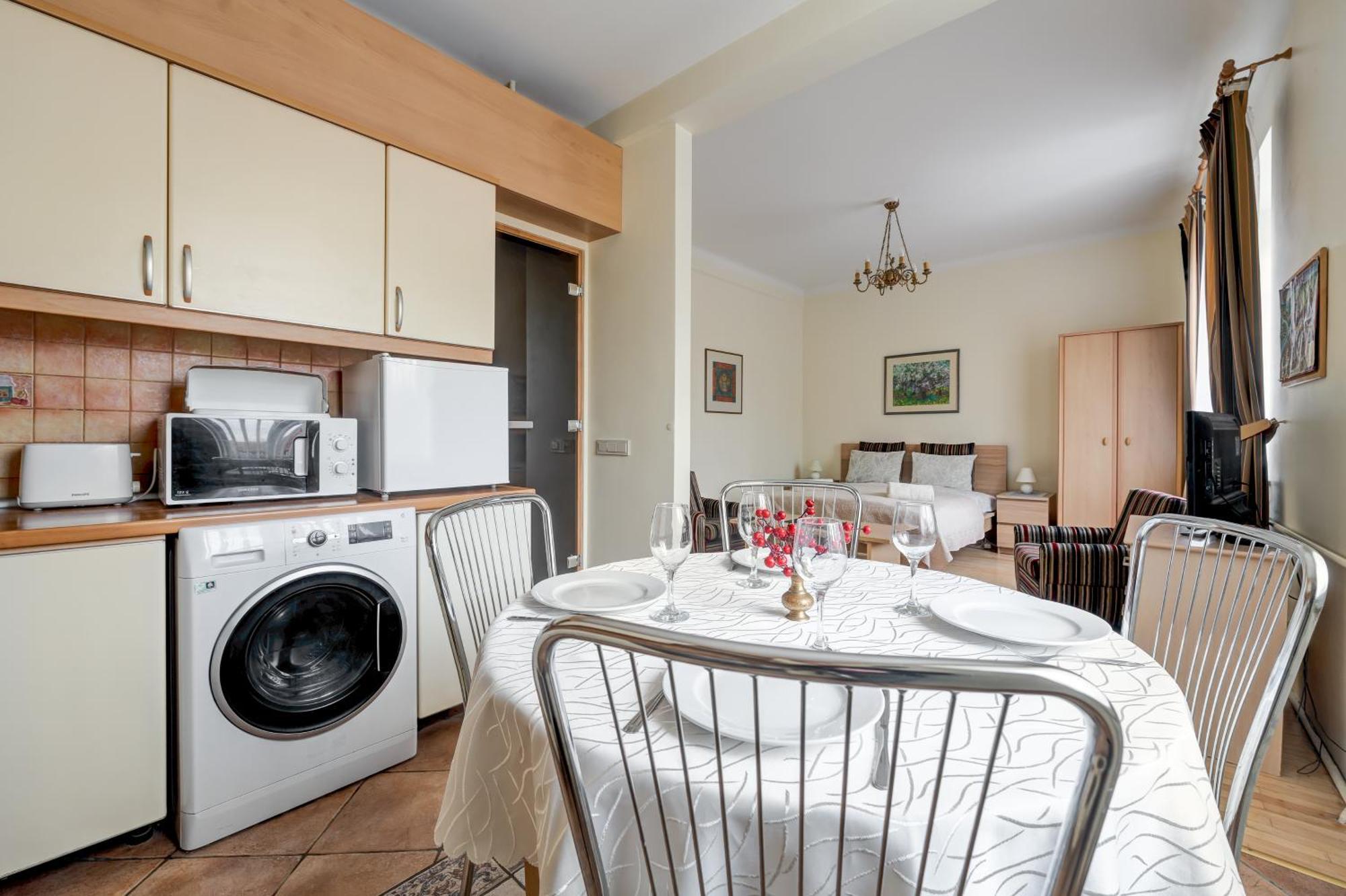 Old Town Apartment Antokolskio Вилнюс Екстериор снимка