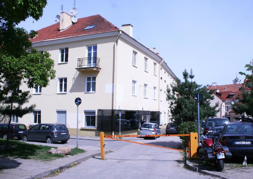Old Town Apartment Antokolskio Вилнюс Екстериор снимка